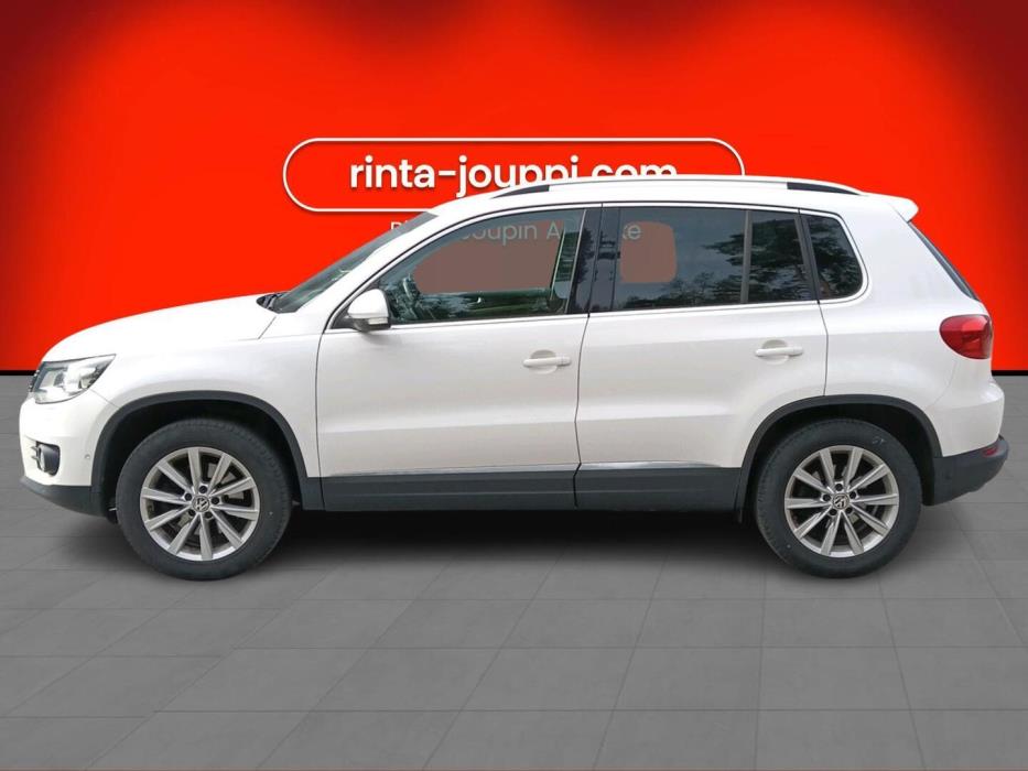 VOLKSWAGEN Tiguan 2012