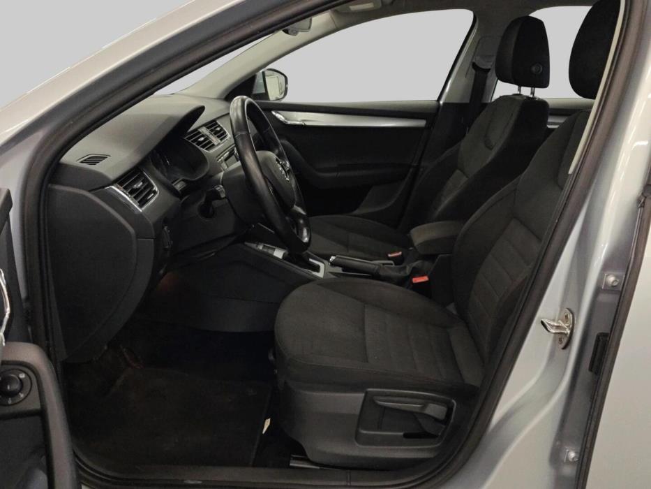 SKODA Octavia 2014