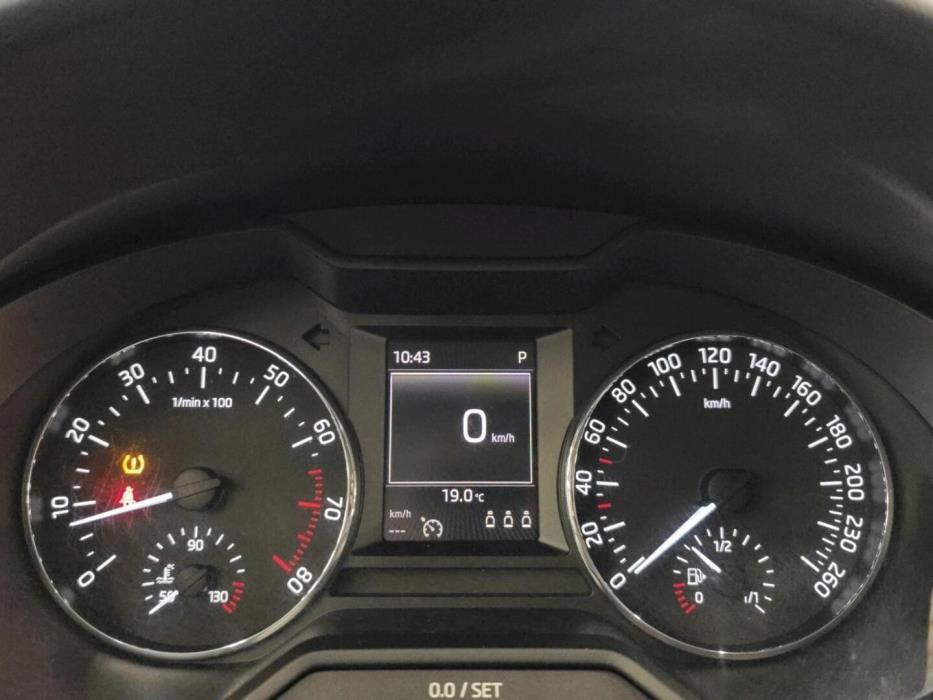 SKODA Octavia 2014