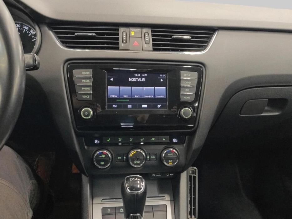 SKODA Octavia 2014