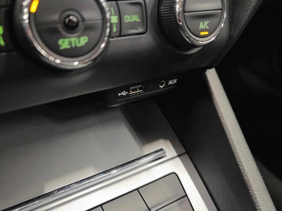 SKODA Octavia 2014