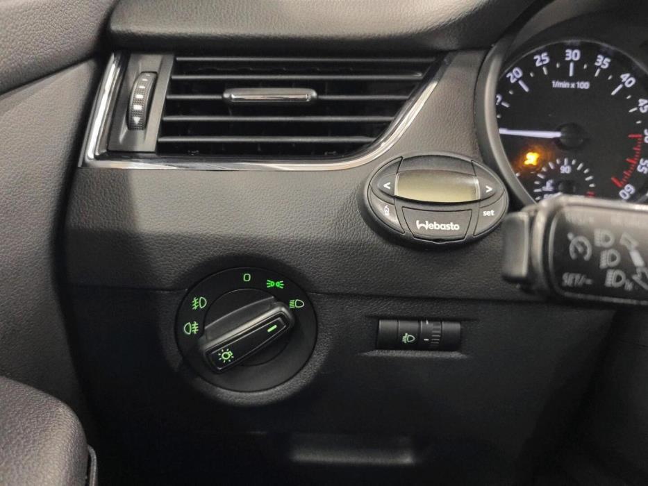 SKODA Octavia 2013
