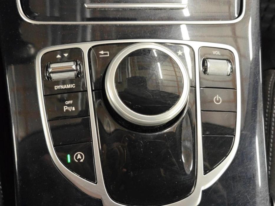 MERCEDES-BENZ C 2017