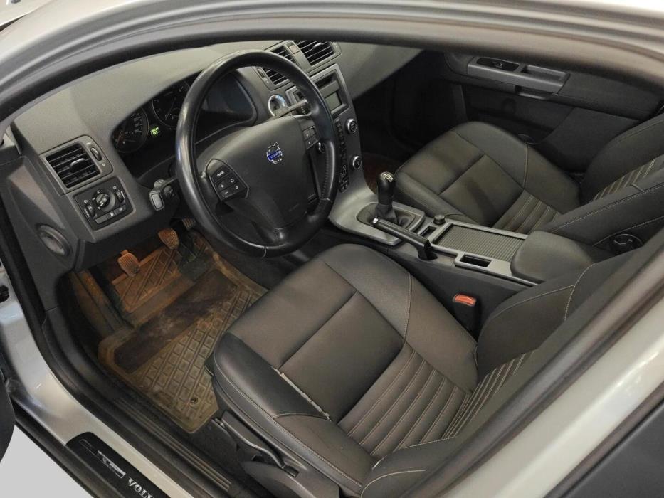 VOLVO V50 2008