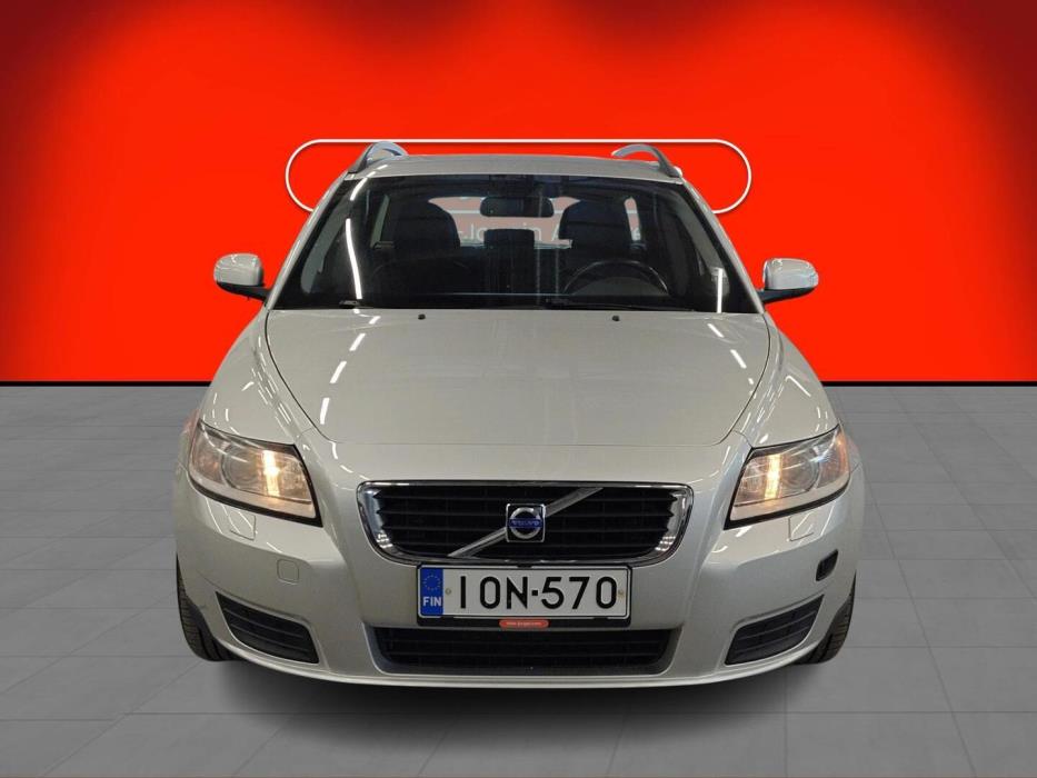 VOLVO V50 2008
