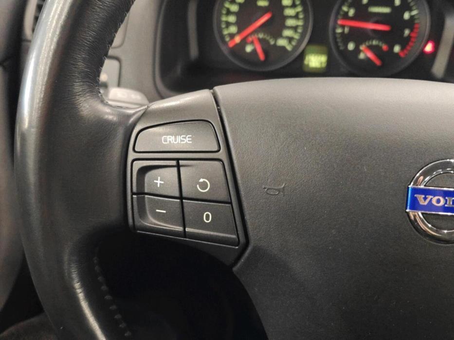 VOLVO V50 2008
