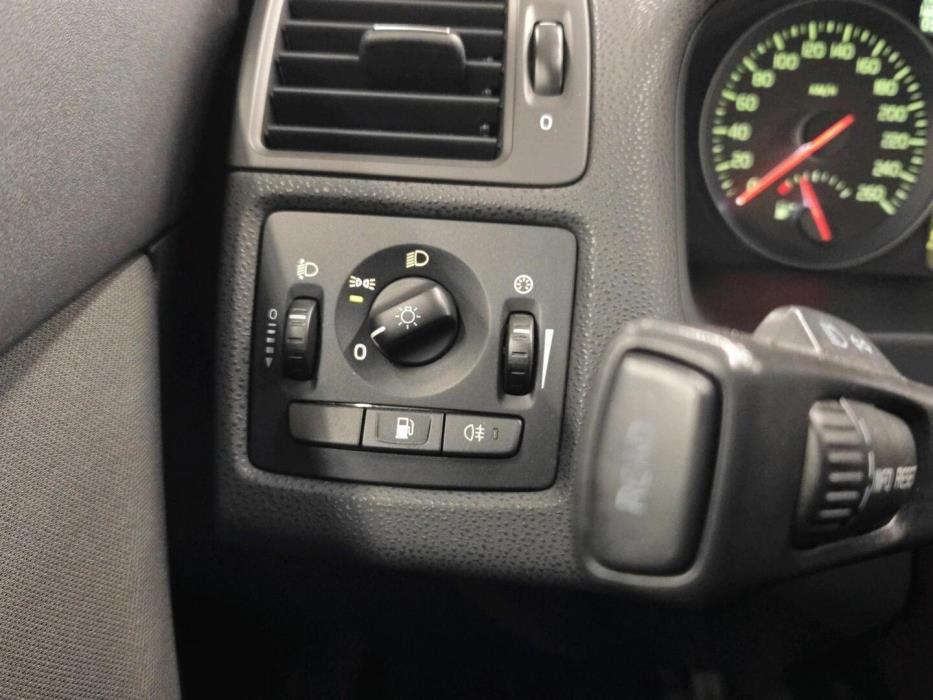 VOLVO V50 2008