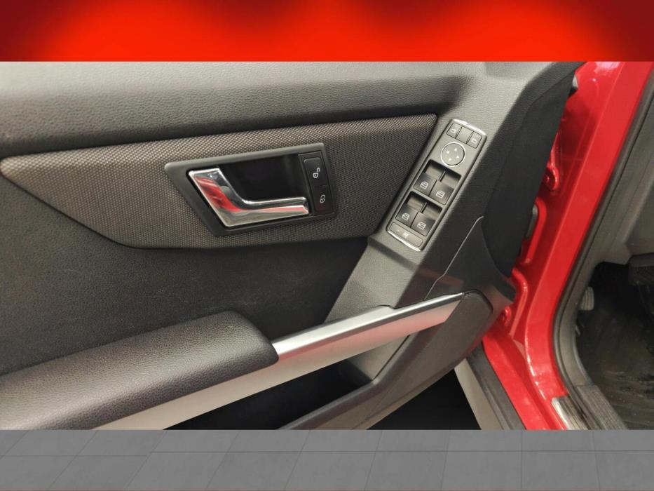 MERCEDES-BENZ GLK 2010