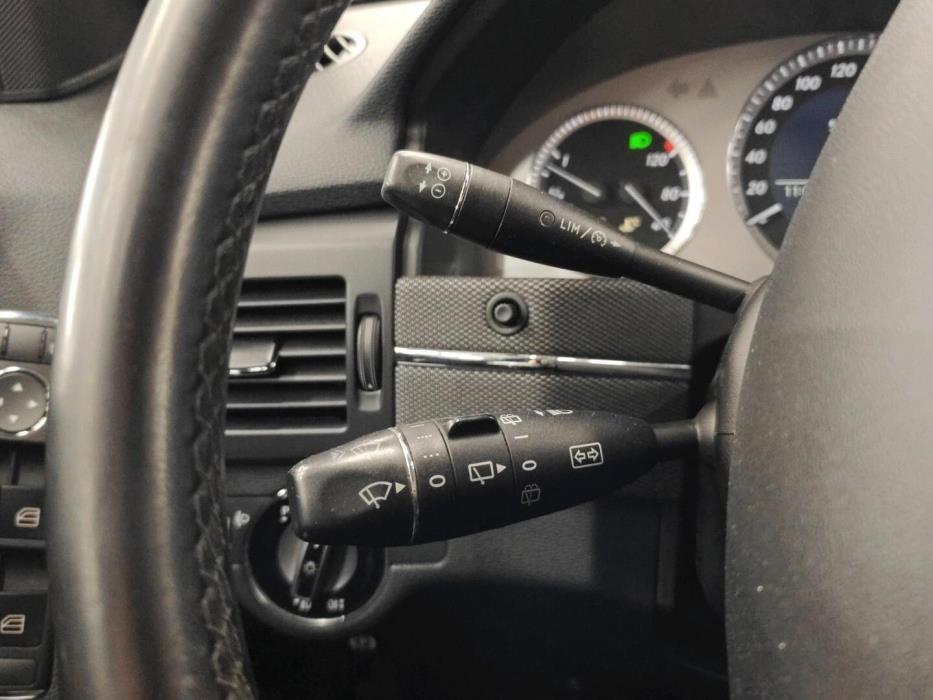 MERCEDES-BENZ GLK 2010