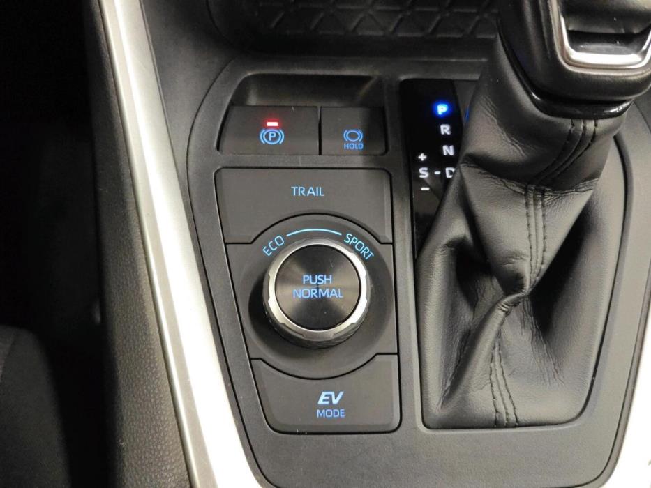 TOYOTA RAV4 2019