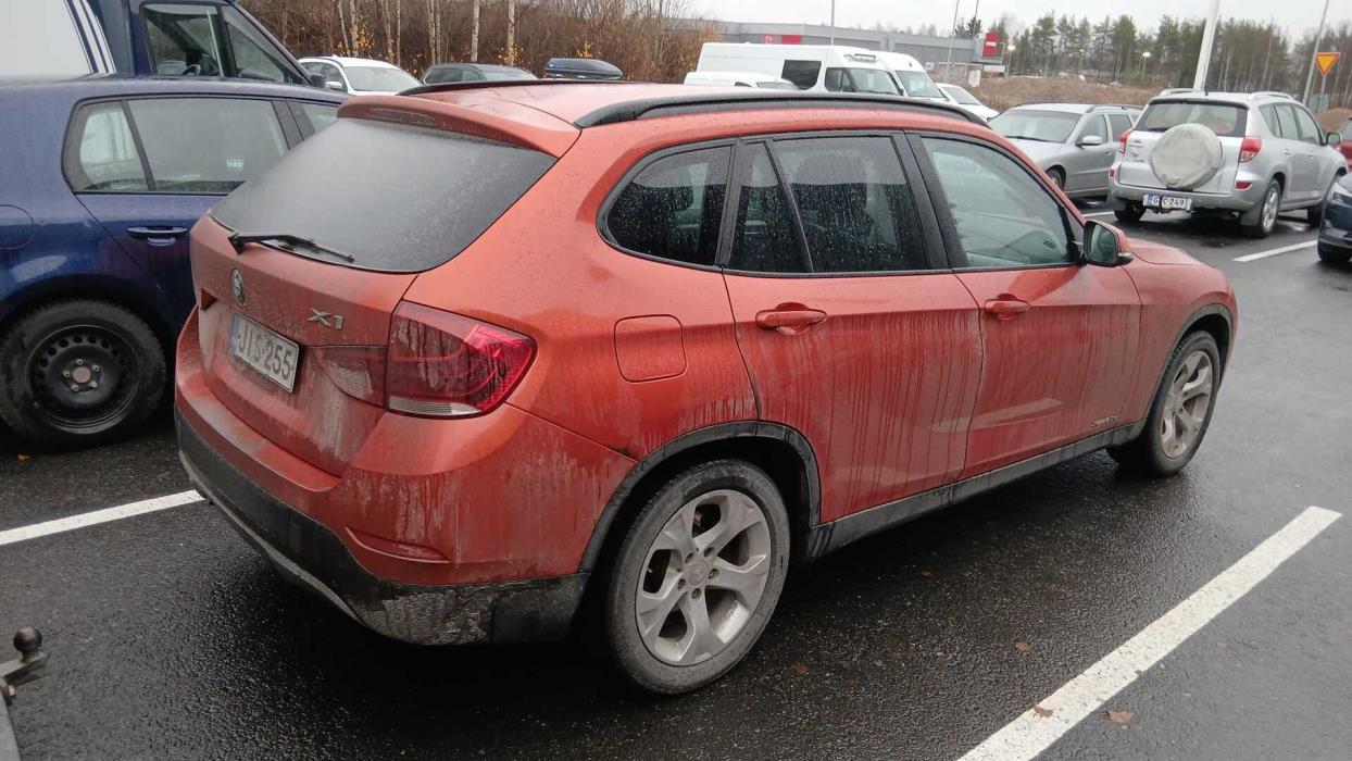 BMW X1 2012
