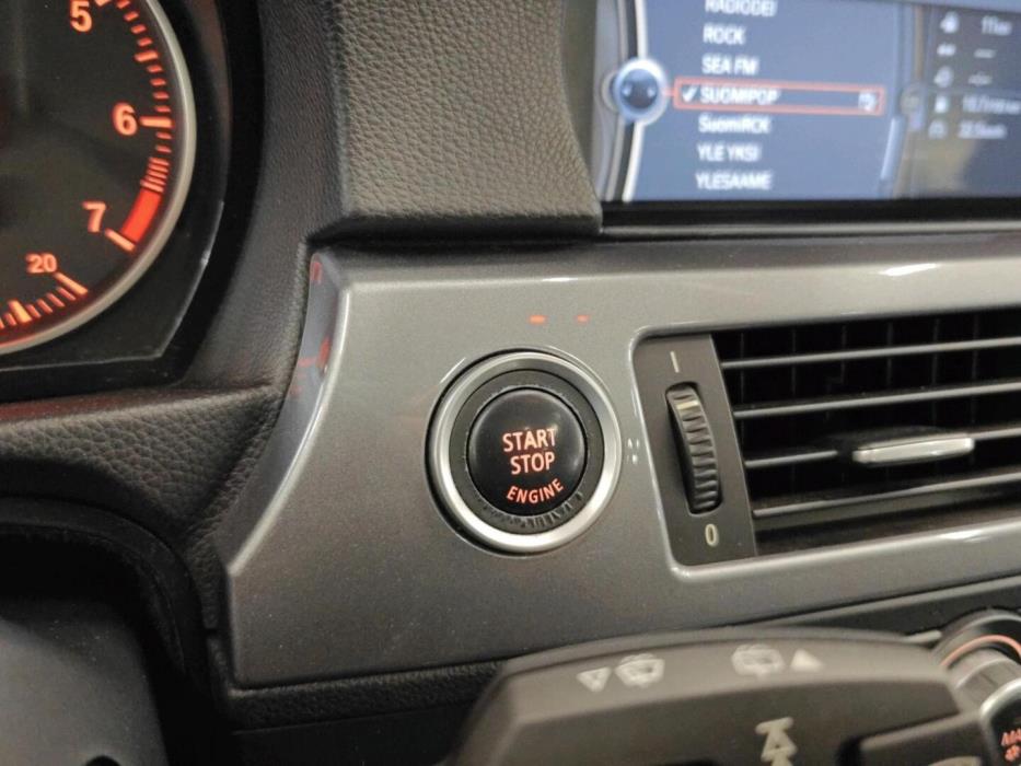 BMW 318 2009