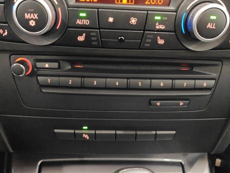 BMW 318 2009