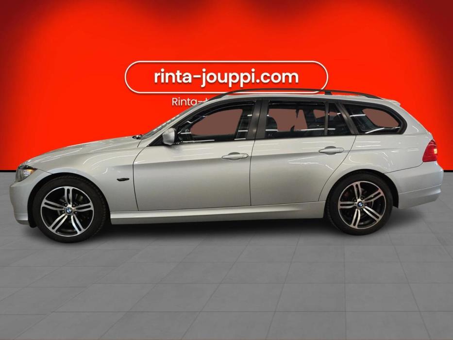 BMW 318 2009