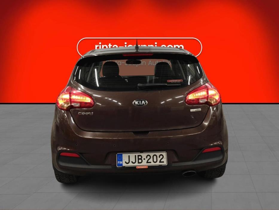 KIA cee'd 2013