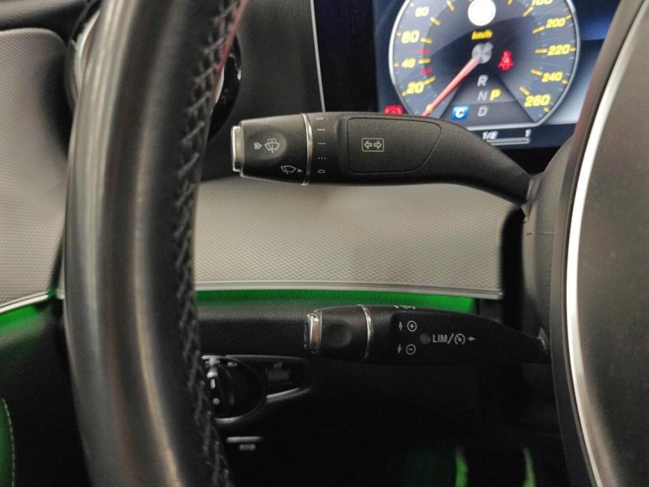 MERCEDES-BENZ E 2016