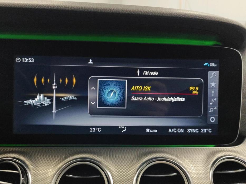 MERCEDES-BENZ E 2016