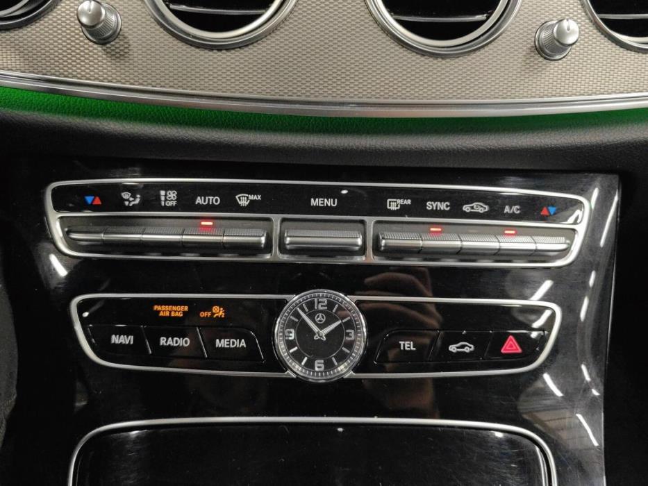 MERCEDES-BENZ E 2016