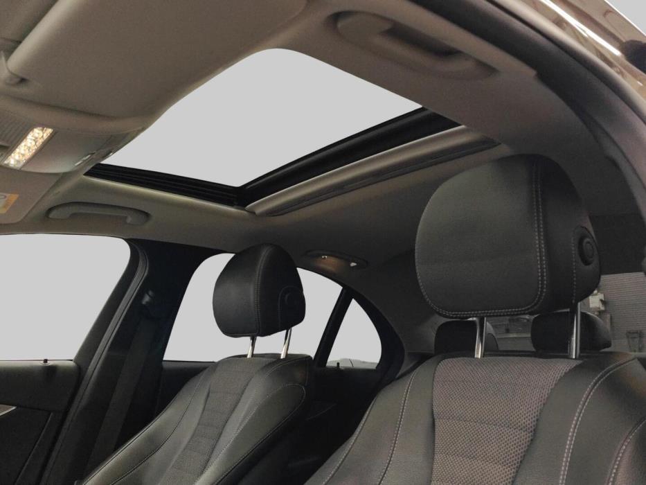 MERCEDES-BENZ E 2016