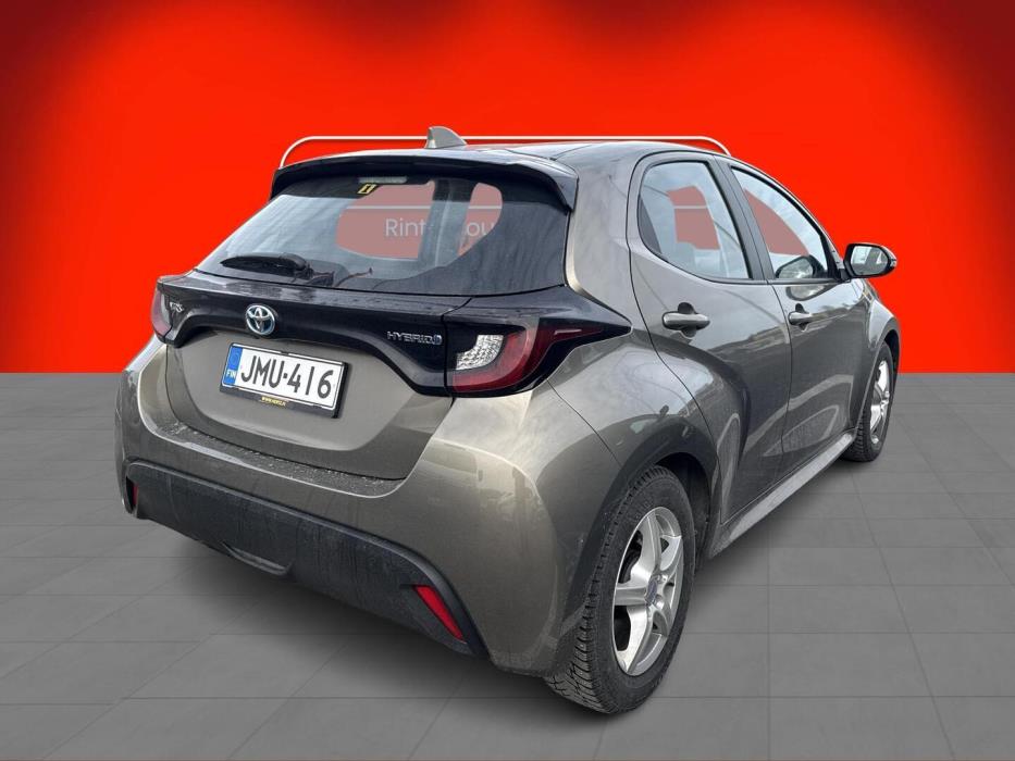 TOYOTA Yaris 2022