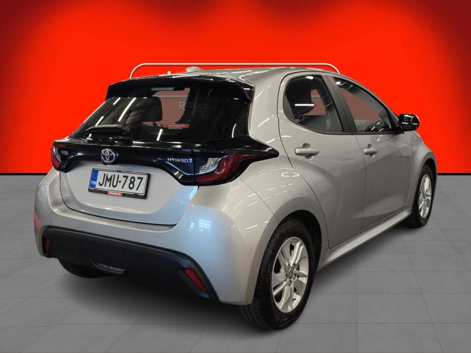 TOYOTA Yaris 2022