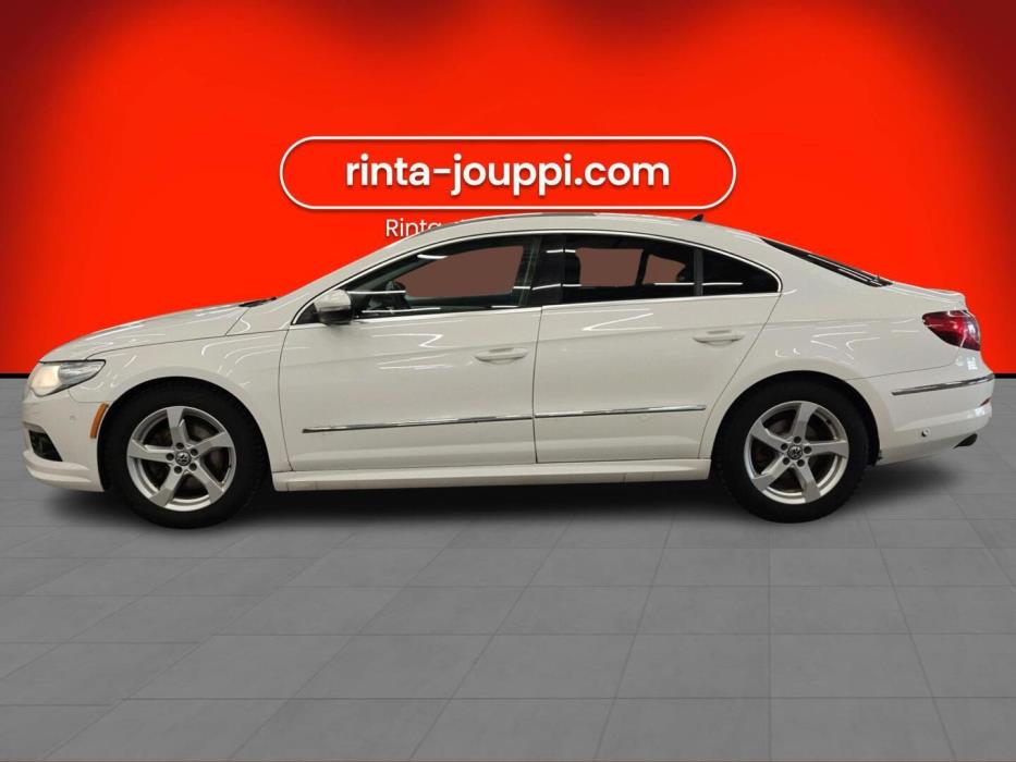 VOLKSWAGEN Passat CC 2011