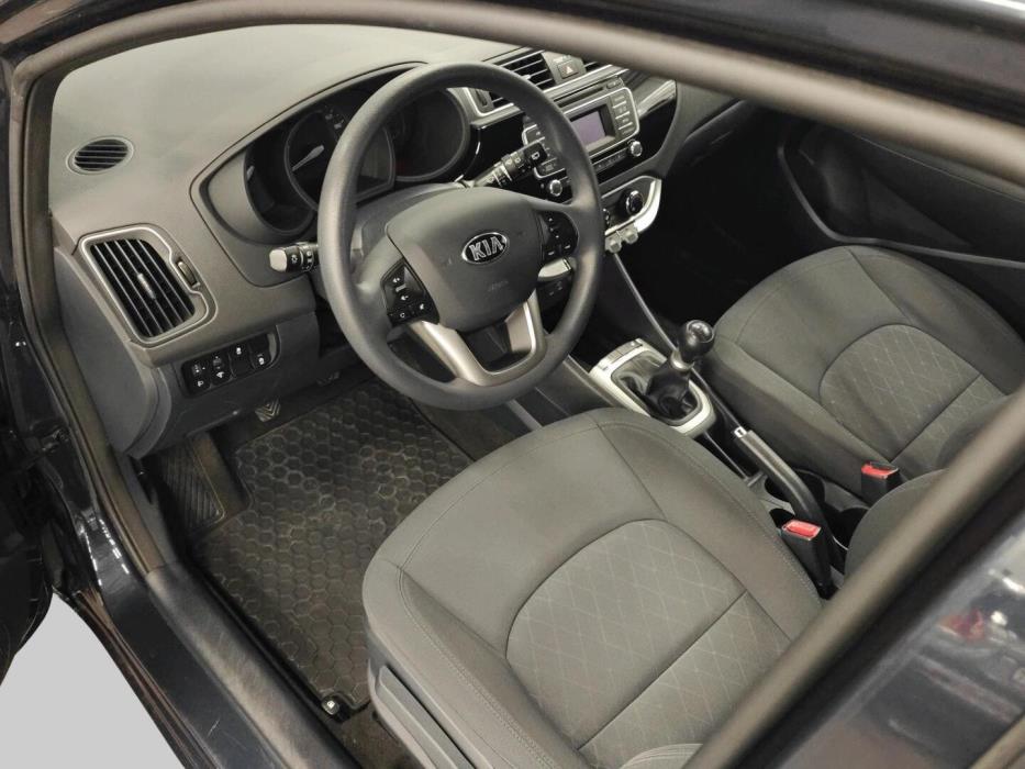 KIA Rio 2016
