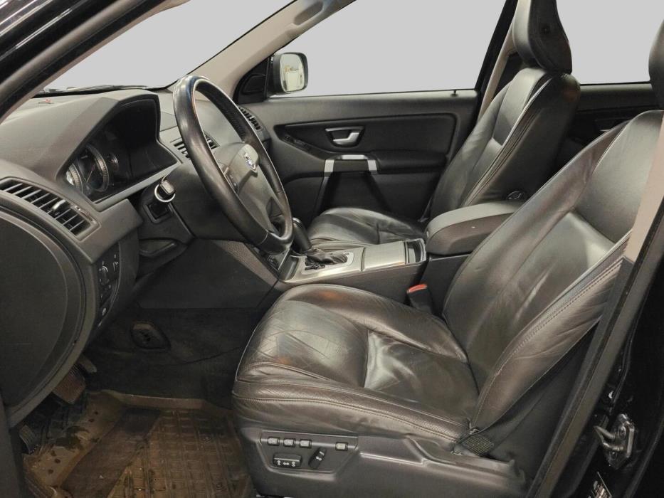 VOLVO XC90 2010