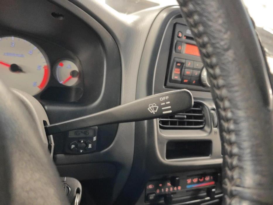 NISSAN NP300 2009