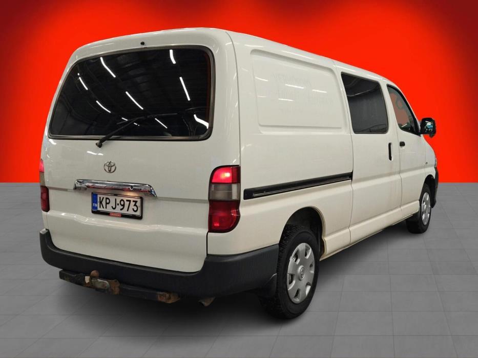 TOYOTA Hiace 2010