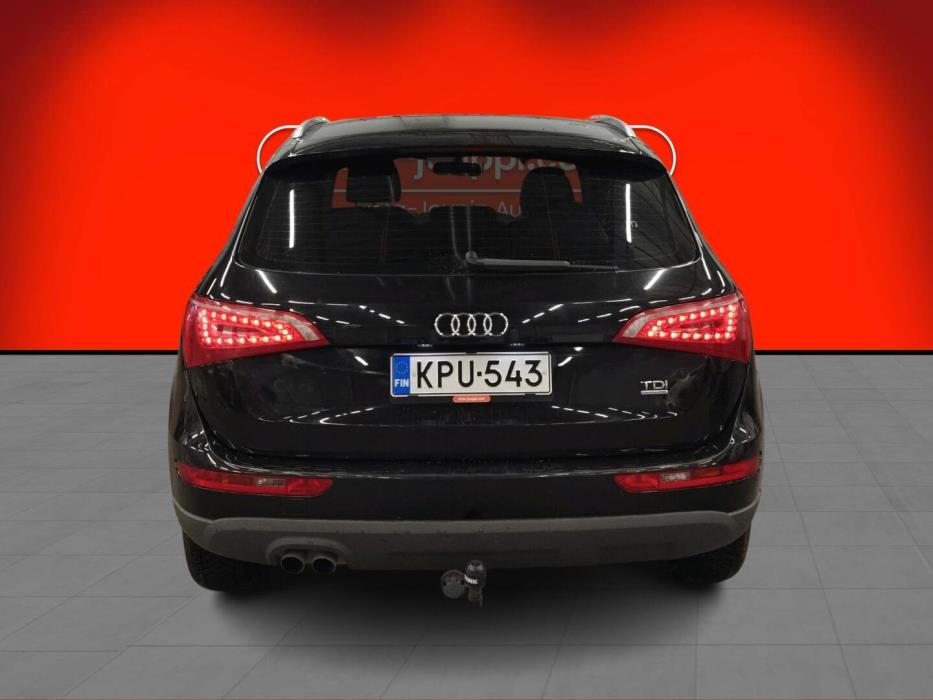 AUDI Q5 2011