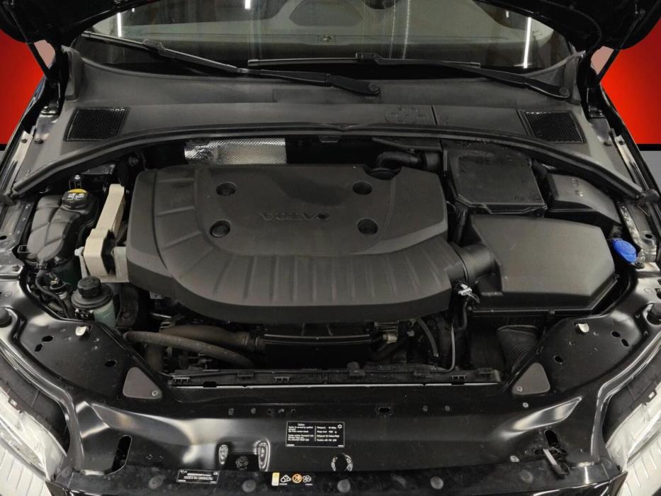 VOLVO XC70 2016