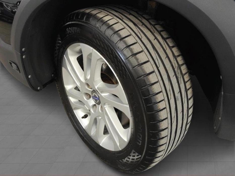 VOLVO XC70 2016