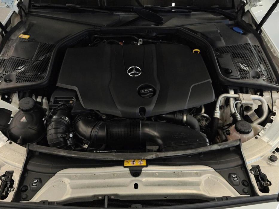 MERCEDES-BENZ C 2016