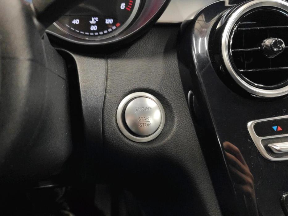 MERCEDES-BENZ C 2016