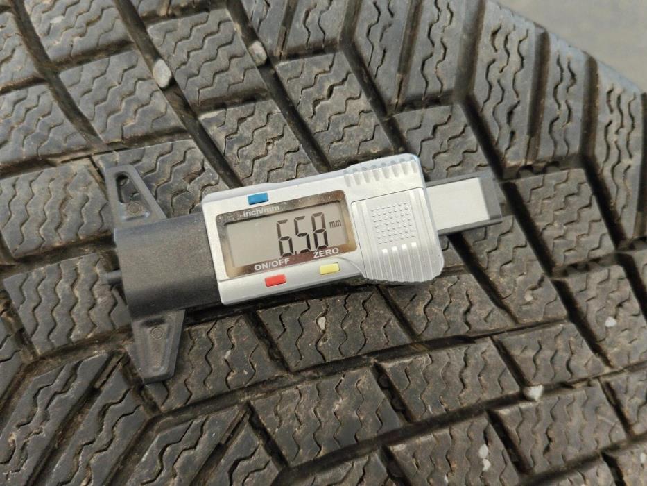 MERCEDES-BENZ C 2016