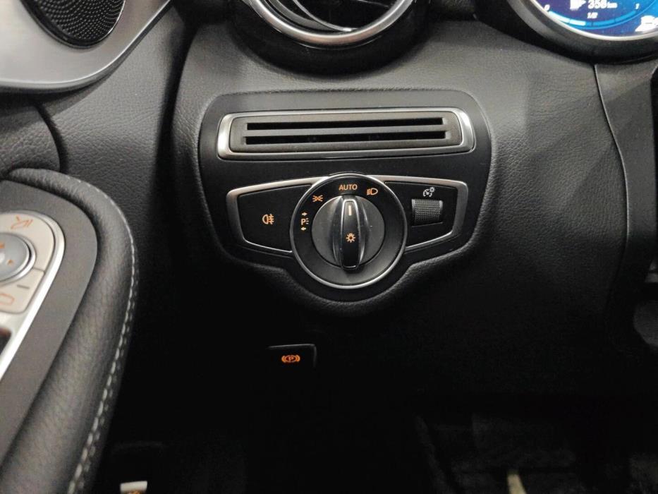 MERCEDES-BENZ C 2020