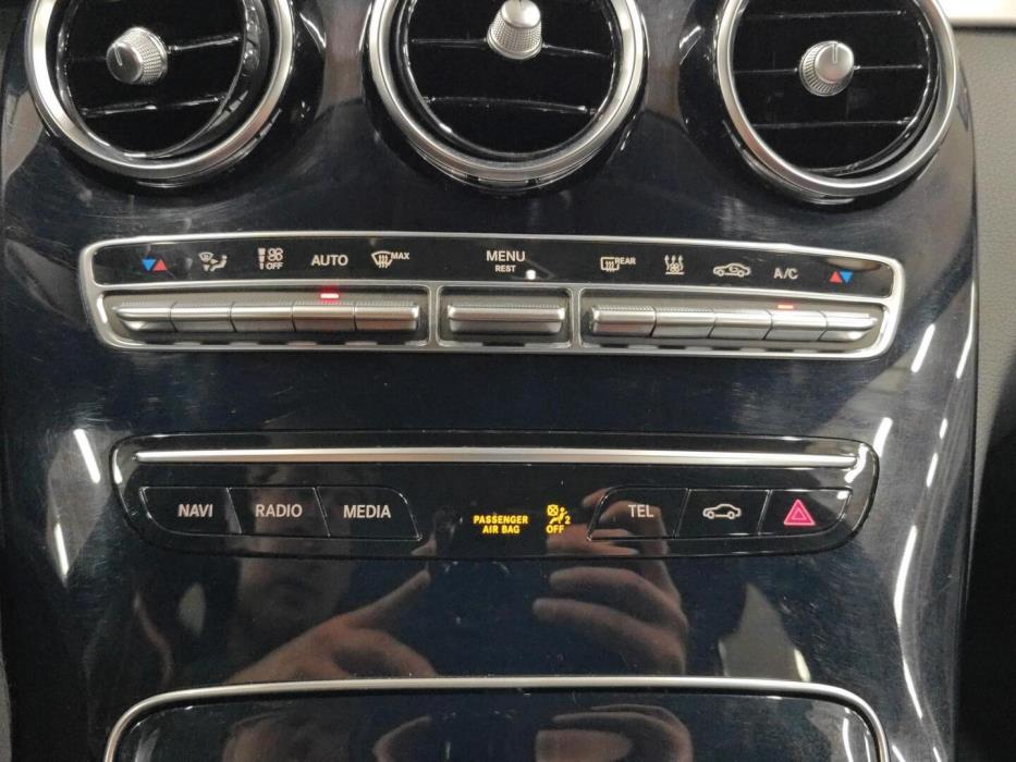 MERCEDES-BENZ C 2020