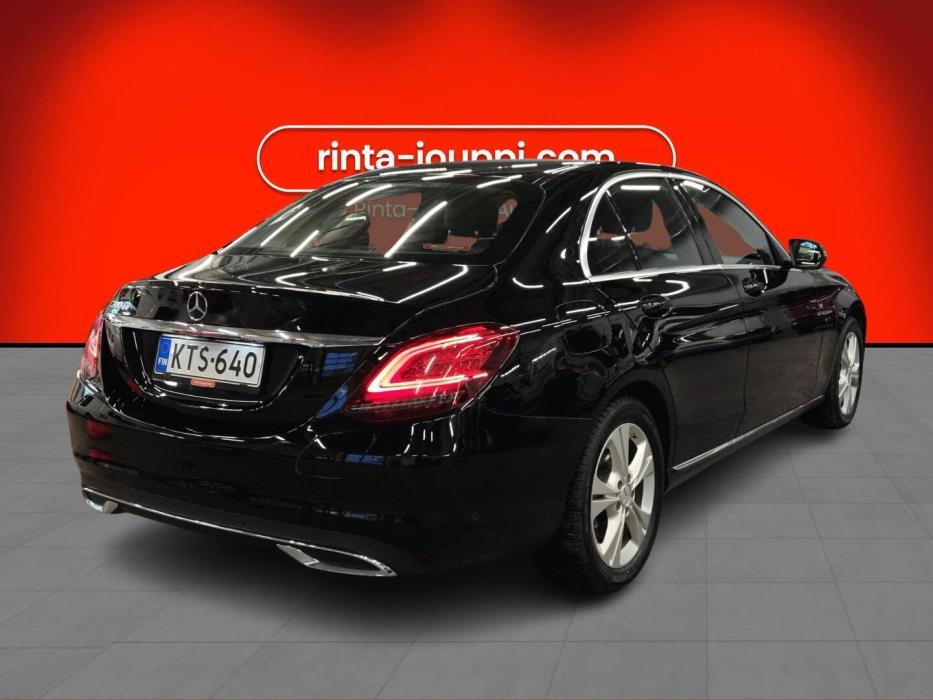 MERCEDES-BENZ C 2020