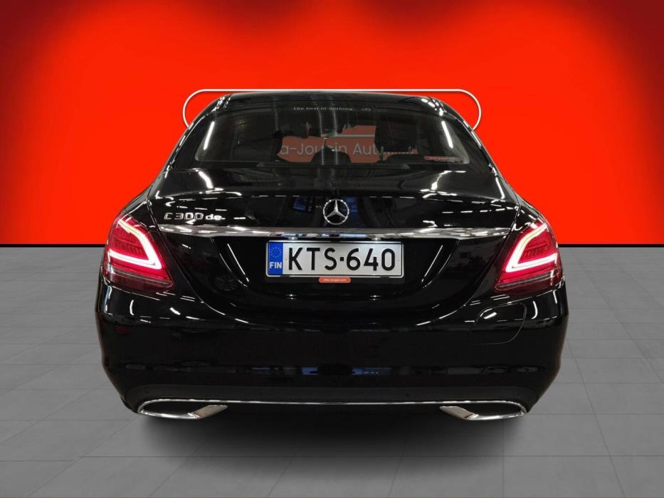 MERCEDES-BENZ C 2020