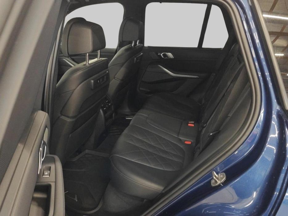 BMW X5 2023