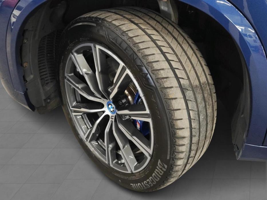 BMW X5 2023