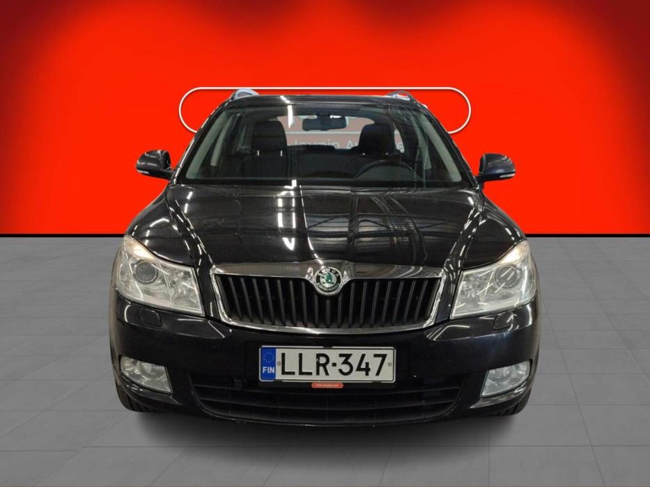 SKODA Octavia 2013