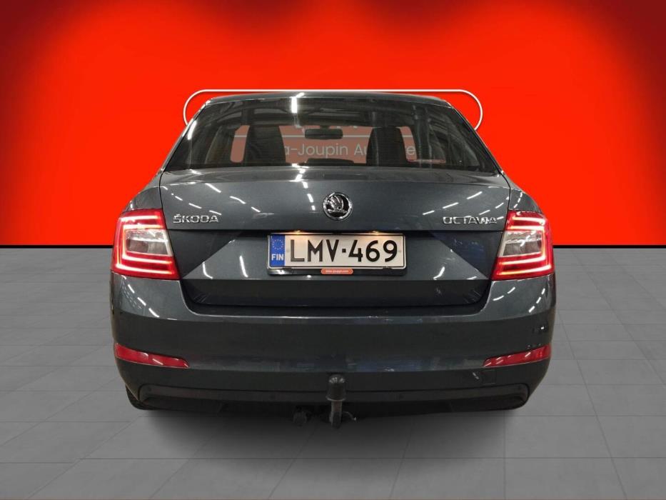 SKODA OCTAVIA 2016