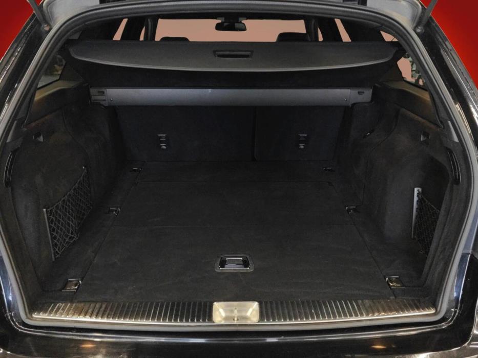 MERCEDES-BENZ E 2015