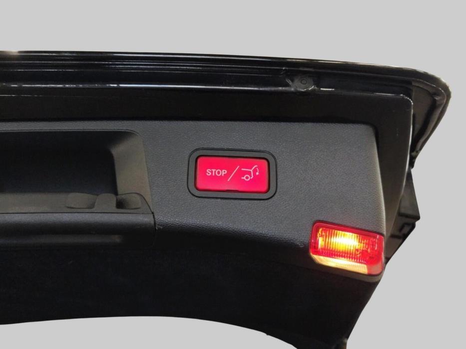 MERCEDES-BENZ E 2015