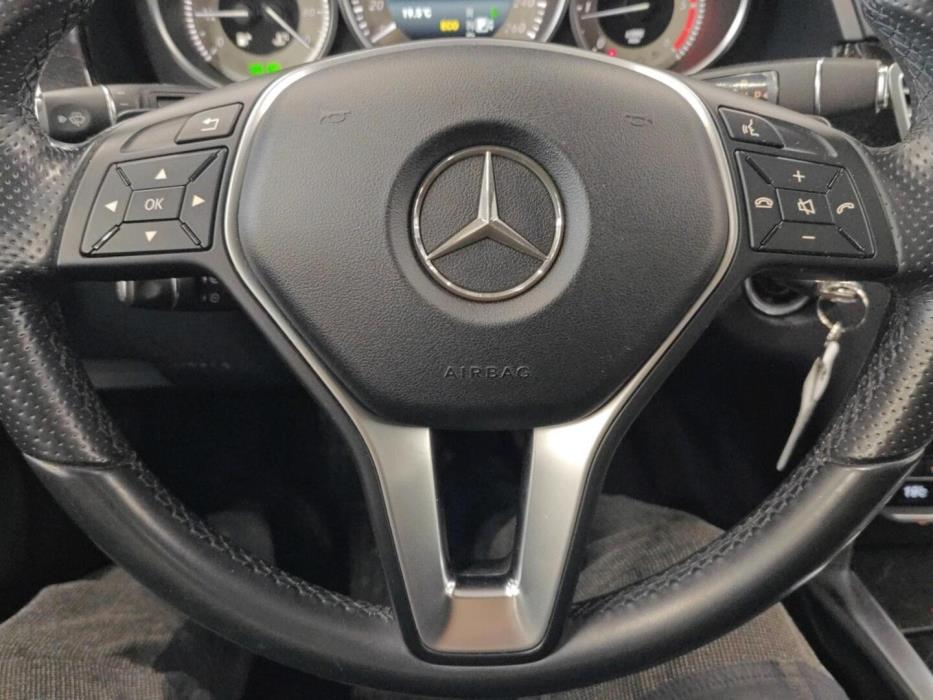 MERCEDES-BENZ E 2015