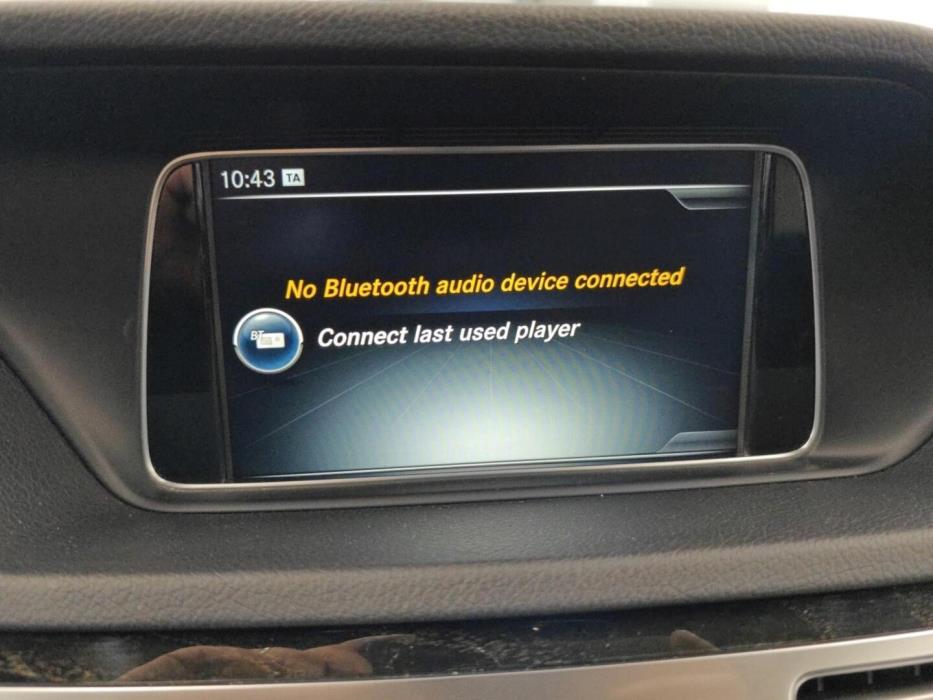 MERCEDES-BENZ E 2015