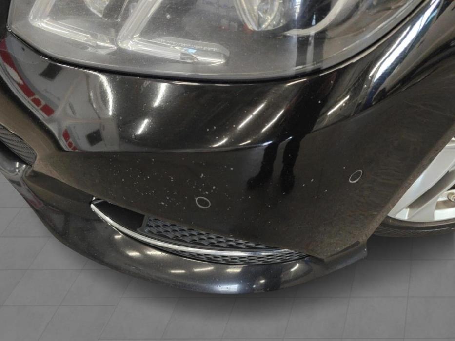 MERCEDES-BENZ E 2015