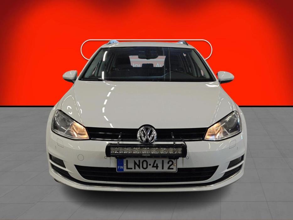 VOLKSWAGEN Golf 2016